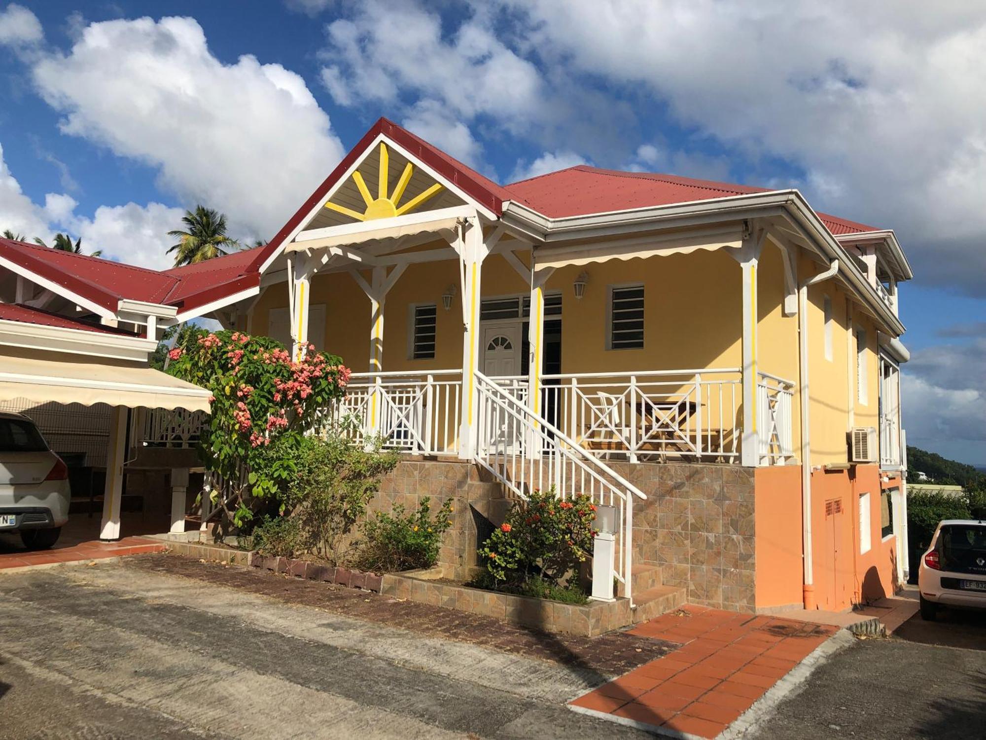 Jolie villa de bon standing Trois-Rivières Exteriör bild